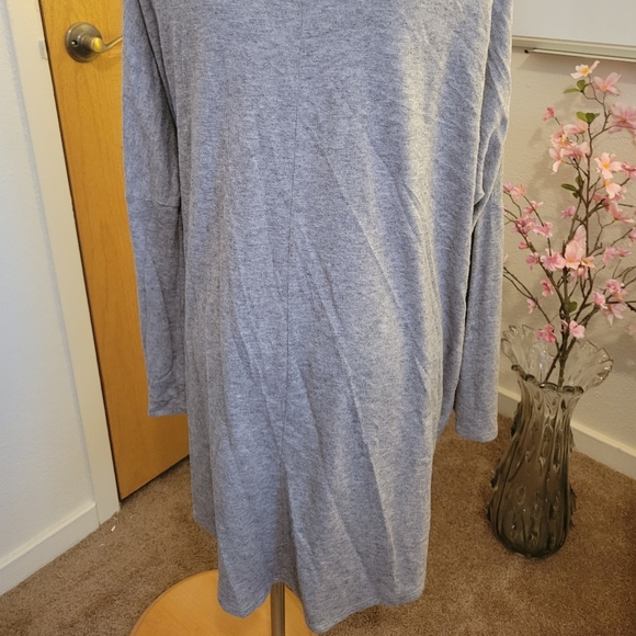 Grey Sweater - Picture 7 of 8